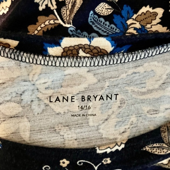 TOP SLEEVELESS  14/16W LANE BRYANT - Picture 4 of 6